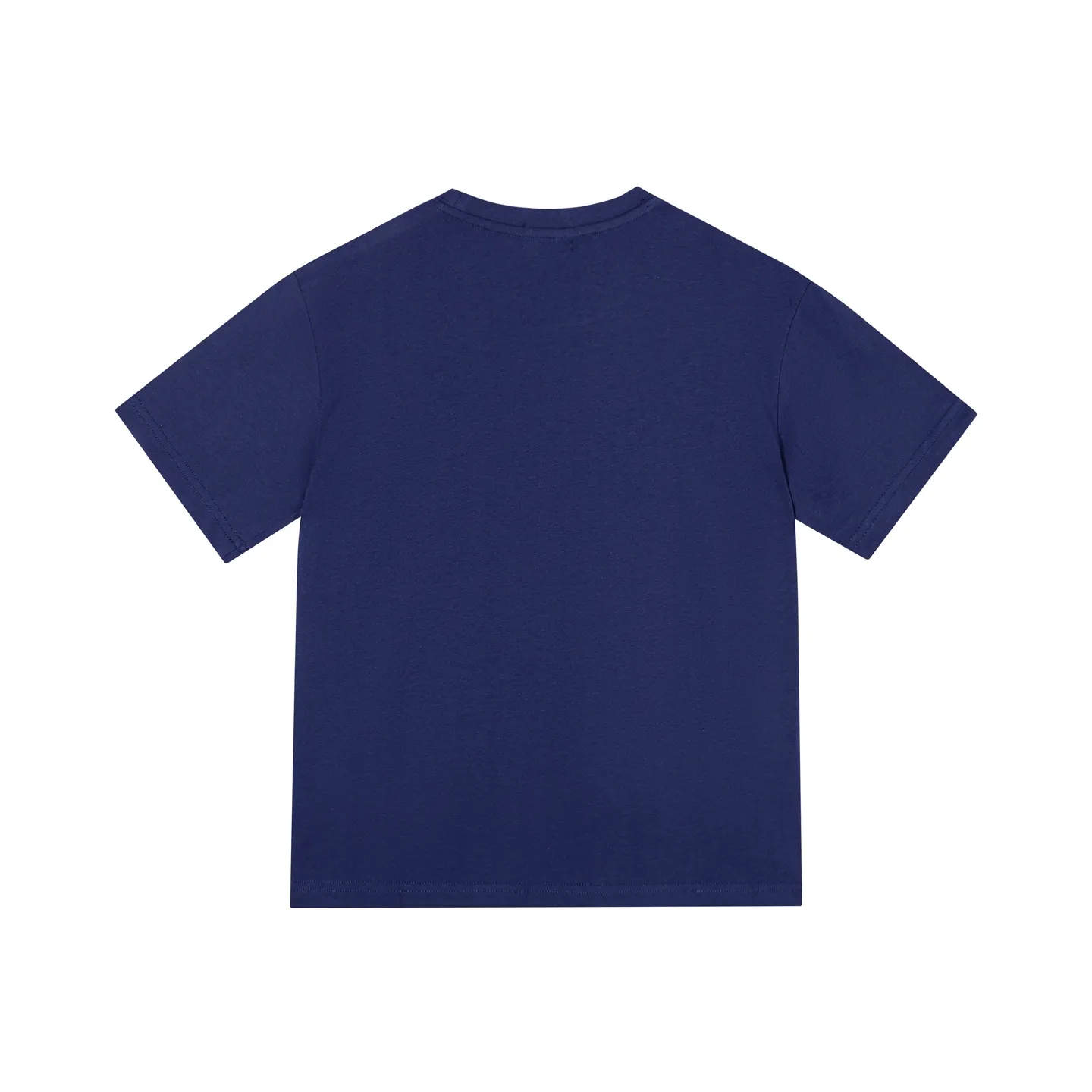 P126 Style number: 511 Ralph Lauren/Ralph Lauren 25ss new bear print round neck short sleeves. The main LOGO on the neck has a QR code mark, which can be scanned for verification to distinguish low-end products on the market. 32 counts, 240g hydrophilic toner, 100% cotton fabric, comfortable and soft, highly breathable, focusing on high-end cost-effectiveness, needless to say good quality. Available in a variety of colors, both boys and girls can try this genderless style, giving them a yuppie tone in no time. Immerse yourself in your leisurely style, and have your own style in retro. Natural, vivid, and very French romantic feelings perfectly integrate the youthful atmosphere with the trend. The clever embellishment of the classic pony logo embroidery carries all the eye-catching points. Color: black, white, navy blue, light blue Size: S-xL S Shoulder width 44 Bust 104 Sleeve length 23 Clothing length 72 M Shoulder width 45 Bust 108 Sleeve length 24 Clothing length 74 L Shoulder width 46 Bust 112 Sleeve length 25 Clothing length 76 xL Shoulder width 47 Bust 116 Sleeve length 26 Clothing length 78